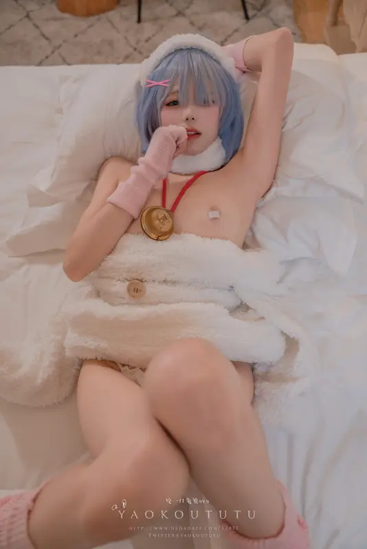 T3特典 蕾姆咩咩 - 咬一口兔娘